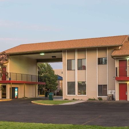 Howard Johnson By Wyndham Boise Esterno foto