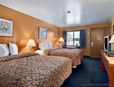 Howard Johnson By Wyndham Boise Esterno foto
