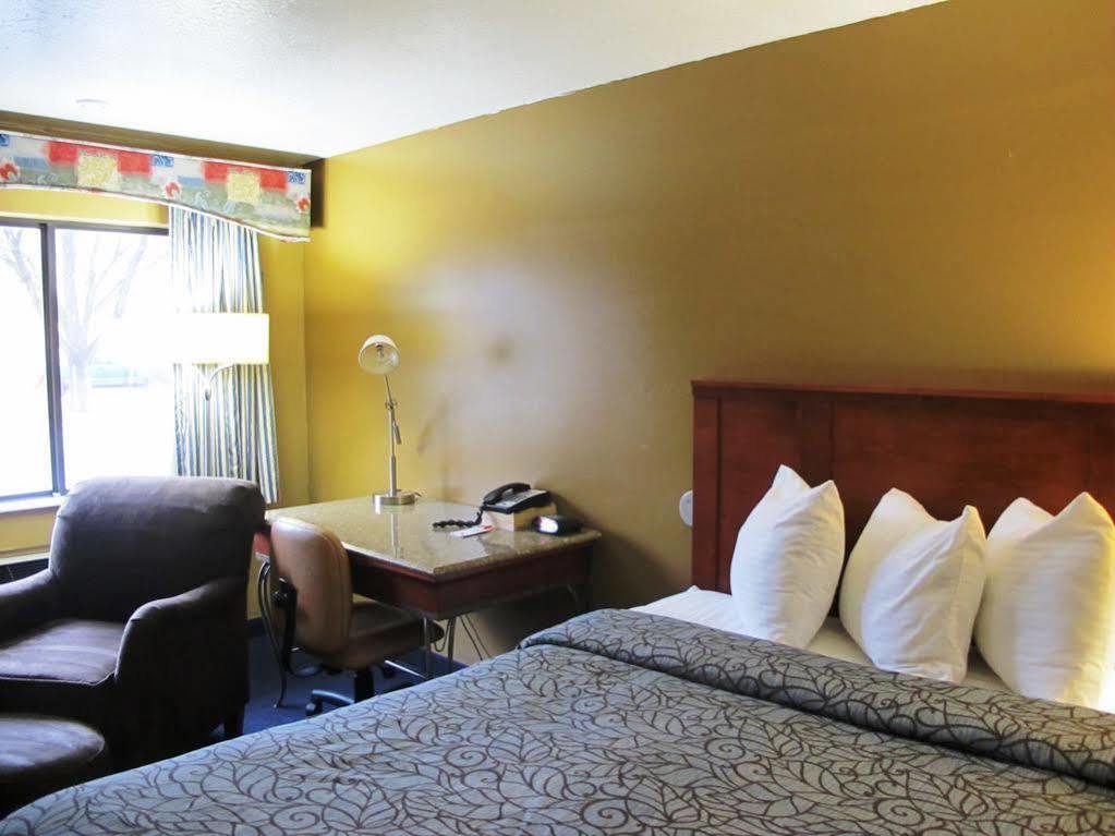 Howard Johnson By Wyndham Boise Esterno foto