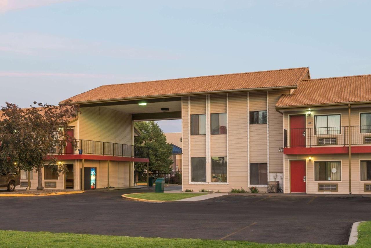 Howard Johnson By Wyndham Boise Esterno foto