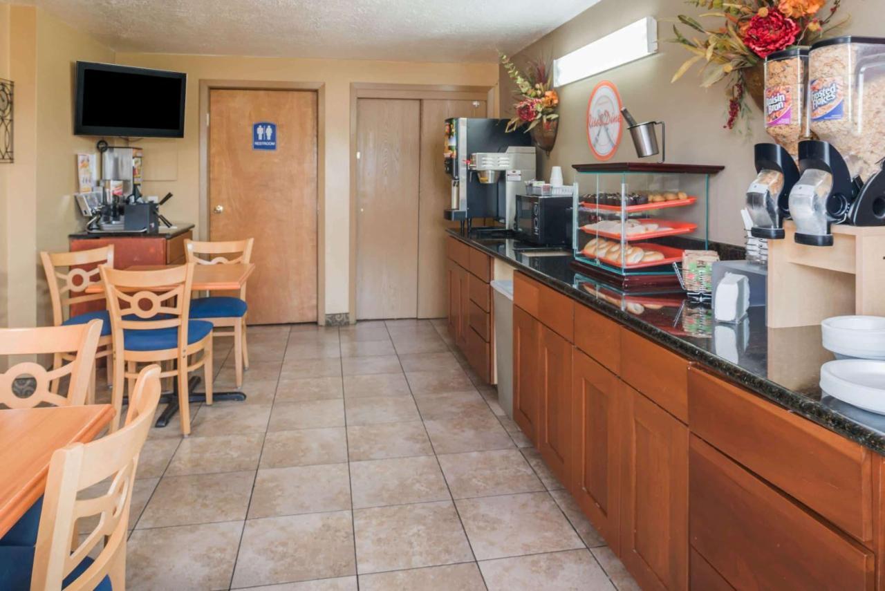 Howard Johnson By Wyndham Boise Esterno foto