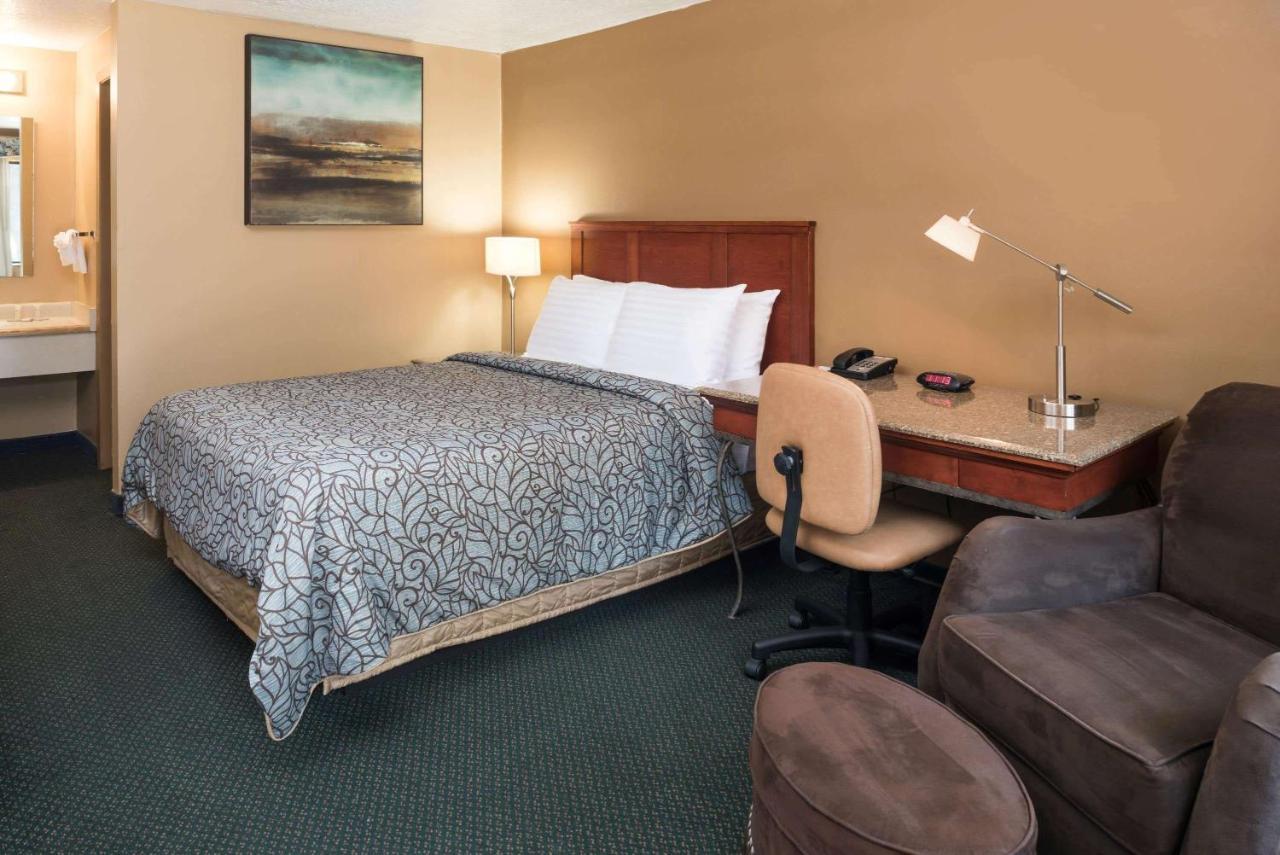 Howard Johnson By Wyndham Boise Esterno foto